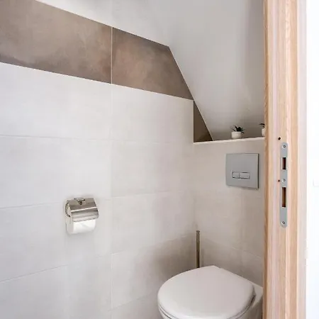 Marineland Sea View Aparthotel