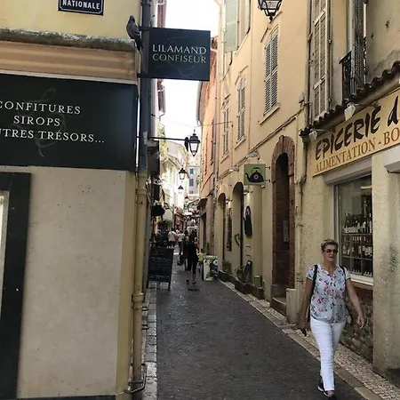 Aparthotel Marineland Sea View