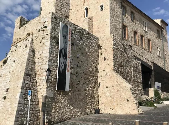 Marineland Sea View شقة فندقية 4*