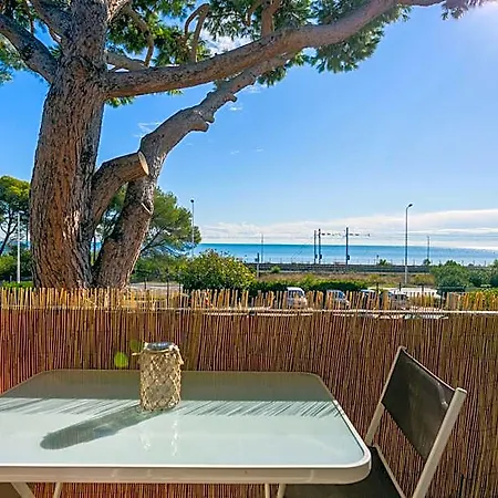 Marineland Sea View Apart Otel Antibes