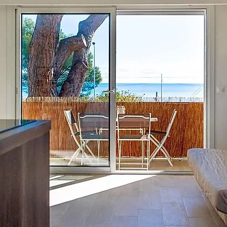 Aparthotel Marineland Sea View Antibes